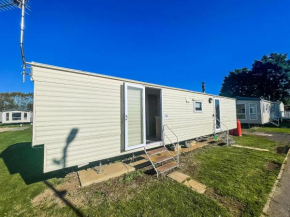 Dog Friendly Caravan Near To Heacham Beach, Ref 21011C